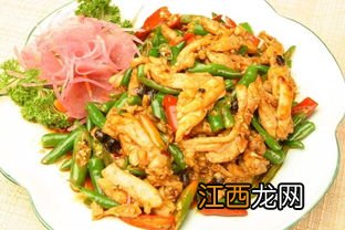 农家小炒鸡用什么配菜