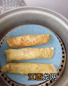 鸡蛋肉卷炒什么好吃