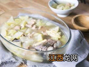 小鱼汤都放什么菜