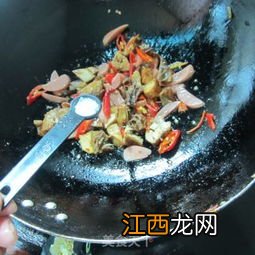 腊火腿肠炒什么吃