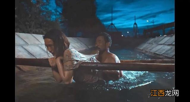 《隐入尘烟》，李睿珺对故乡鸣唱的一曲挽歌