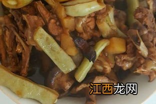 骨头炖香菇为什么苦的