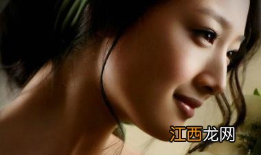 女性40岁要如何护肤及去皱