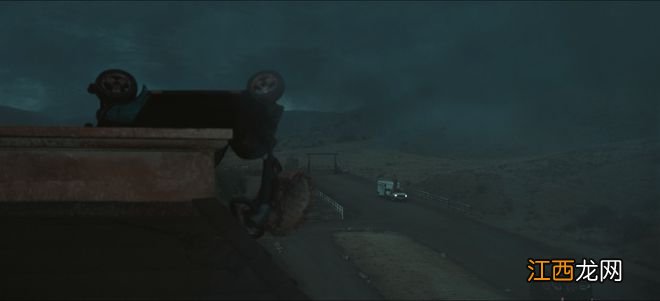 没想到，5年后，他又要凭一部“R级片”，改写恐怖片天花板了