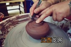 喝黑茶浑身痒怎么回事