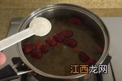 银耳红枣枸杞汤用什么锅煲