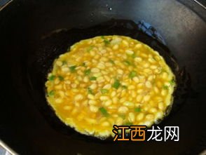 怎么做鸡蛋炒黄豆