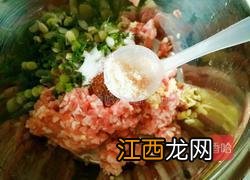 莲藕饺子馅加什么肉