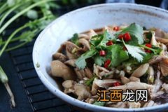 鸡腿肉和什么菜拌好吃