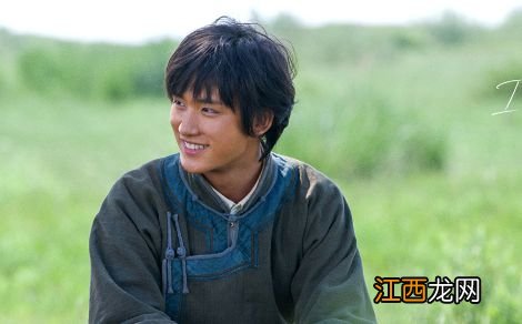 来草原看“海”！电影《海的尽头是草原》展现壮美生命力