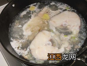 清炖鳕鱼炖多久