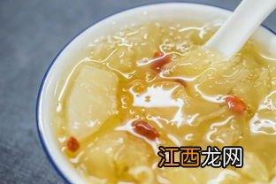 秋天适合什么炖糖水