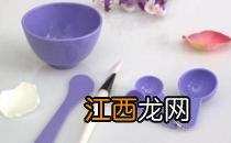 秋季如何去死皮？自制食醋牛奶洁面