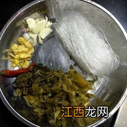 酸菜粉丝汤粉丝泡多久