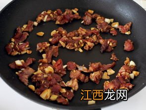 芹菜炒羊肉多久起锅