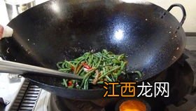 刀豆角和什么炒好吃