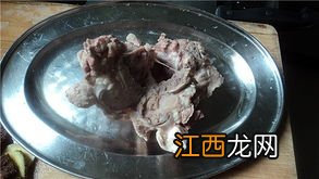 鱼腥草鲫鱼汤要煲多久