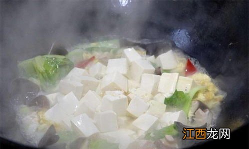 三鲜豆腐配什么菜好吃