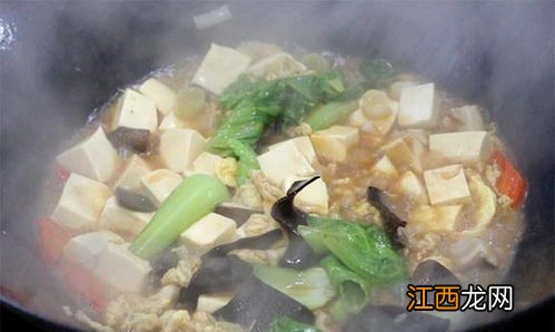 三鲜豆腐配什么菜好吃