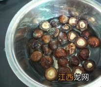 怎么看蘑菇炸熟没熟