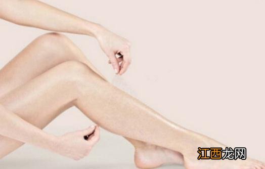 盐的美容功效:盐能洗头泡脚