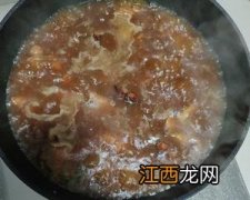 怎么炒糖色红烧排骨