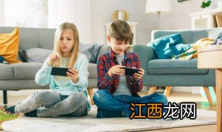 孩子胆小不爱表现自己怎么办 孩子胆小不爱表现自己怎么办呢