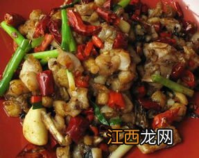 田鸡和什么炒好吃的