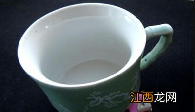 玻璃杯喝茶变黄怎么办