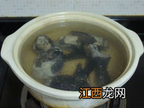 阿胶炖乌鸡放什么药材