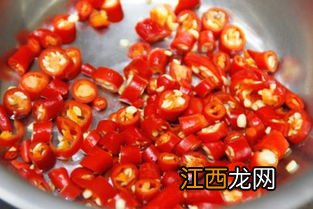 用小米辣泡萝卜怎么做