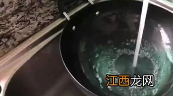 小奶锅买回来怎么处理方法