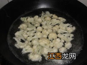 用蒜蓉酱做什么菜