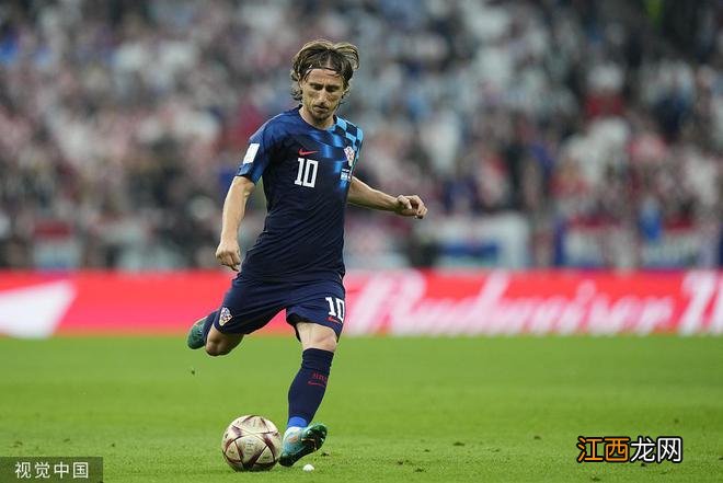 莫德里奇:从战火中走来的金球先生