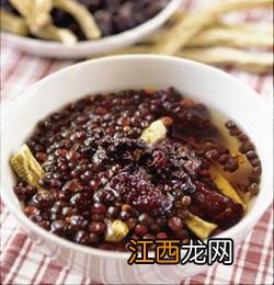 黑豆可以个什么一起炖