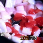 水者煮鸡的酱料怎么调