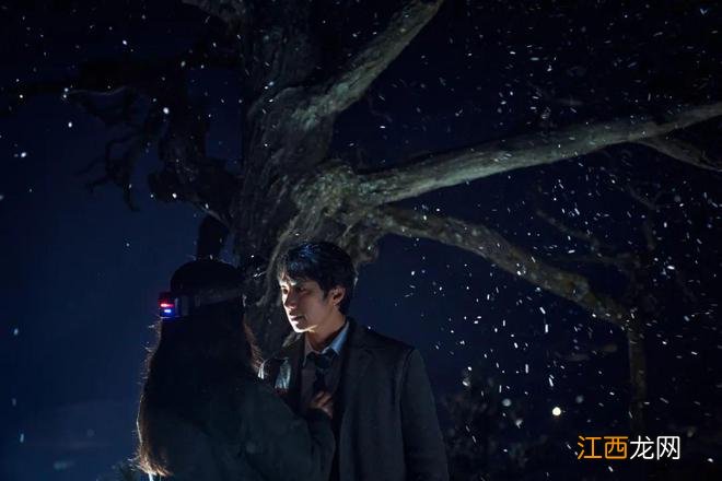 解构自我的朴赞郁，神秘而松弛的汤唯