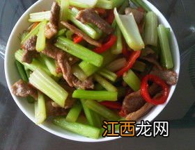 西芹炒肉为什么是苦的