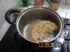 什么火腿肠煮面