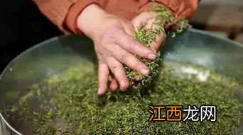 用茶叶泡手怎么处理