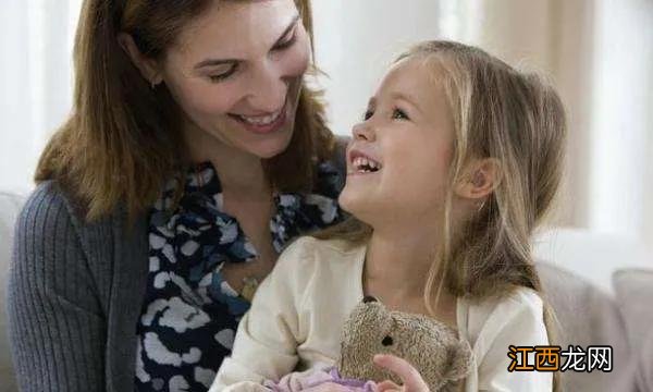 人民网评熊孩子闹高铁:错在熊家长!要管住孩子,家长应该怎么做