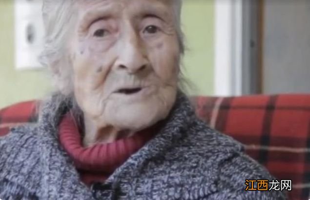 在肚子里待了61年的“霸道”婴儿，被医生发现时，其母亲已91岁