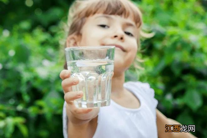 宝宝生病期间,辅食该怎么吃,才能更利于宝宝恢复身体健康呢