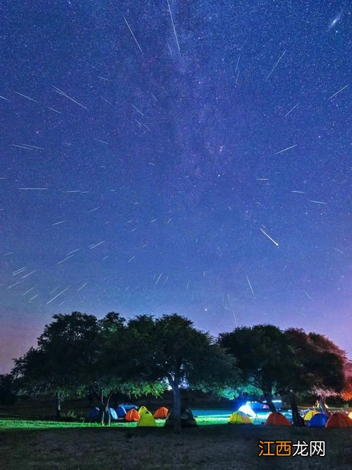 英仙座流星雨主要出现在哪里 英仙座流星雨主要出现在什么季节