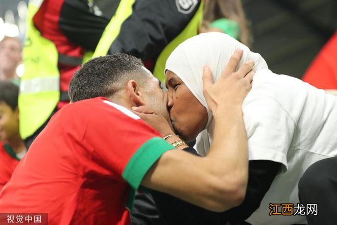 世界杯一黑到底？摩洛哥穆里尼奥上任100天，从＂牛油果＂变成民族英雄