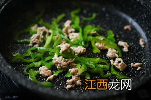 菜的浇头是什么