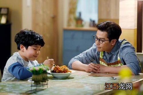 宝宝2岁后家长做到“3懒”,牢记“狐狸法则”,培养孩子强大内心