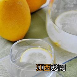 柠檬与蜂蜜能