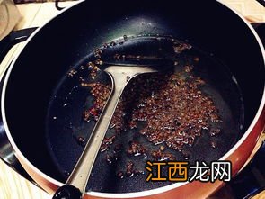 麻辣火锅的汤汁怎么做