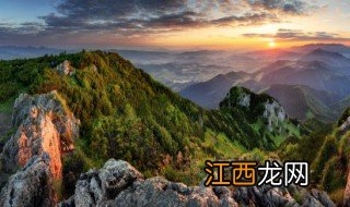 山巅的意思 山巅的解释